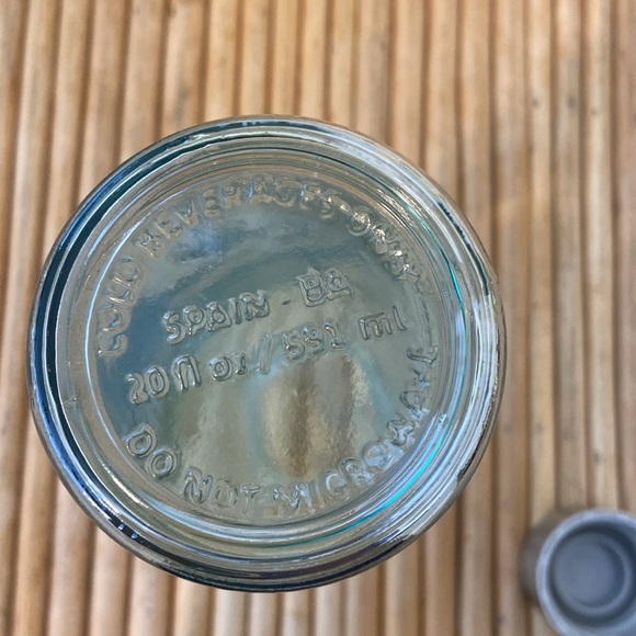 Holiday 2019 Starbucks Iridescent Rainbow Recycled Glass Water Bottle - Picture 5 of 5